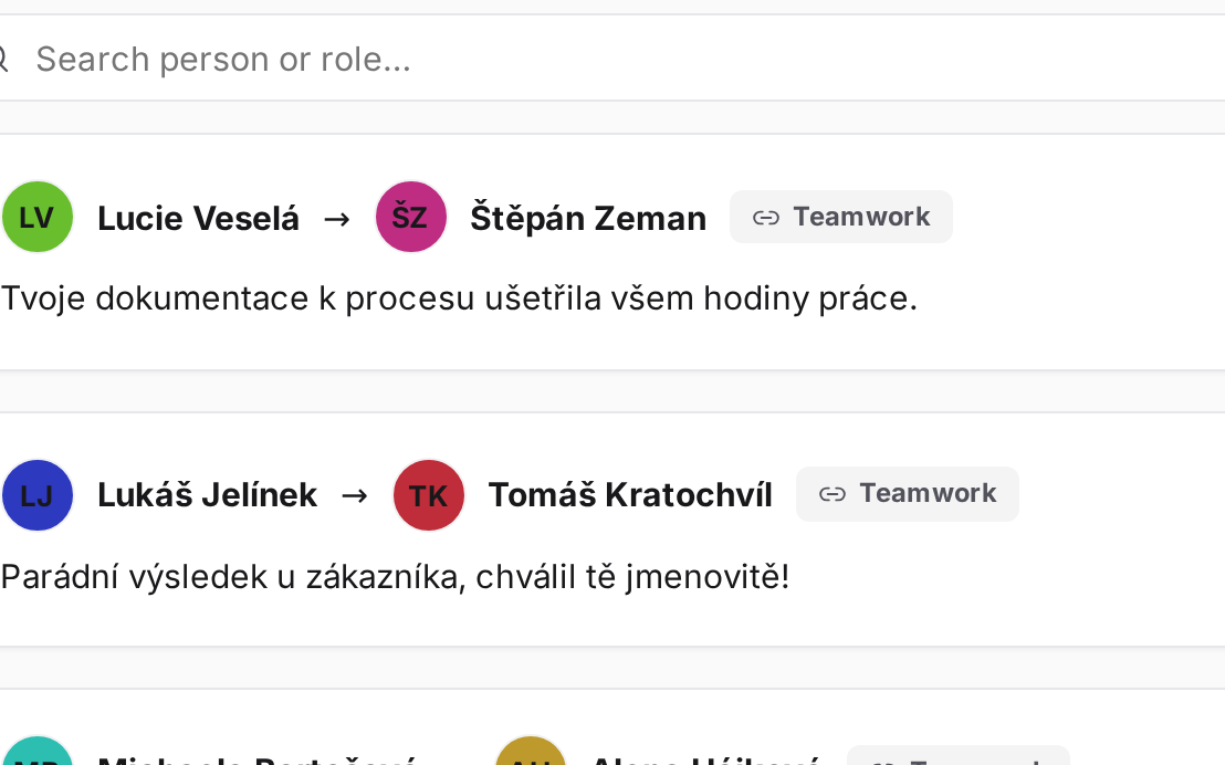 Feedback in Pulsavo: public kudos exchanged between colleagues across teams.
